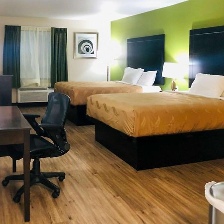 Quality Inn & Suites Lake Charles South Dış mekan fotoğraf