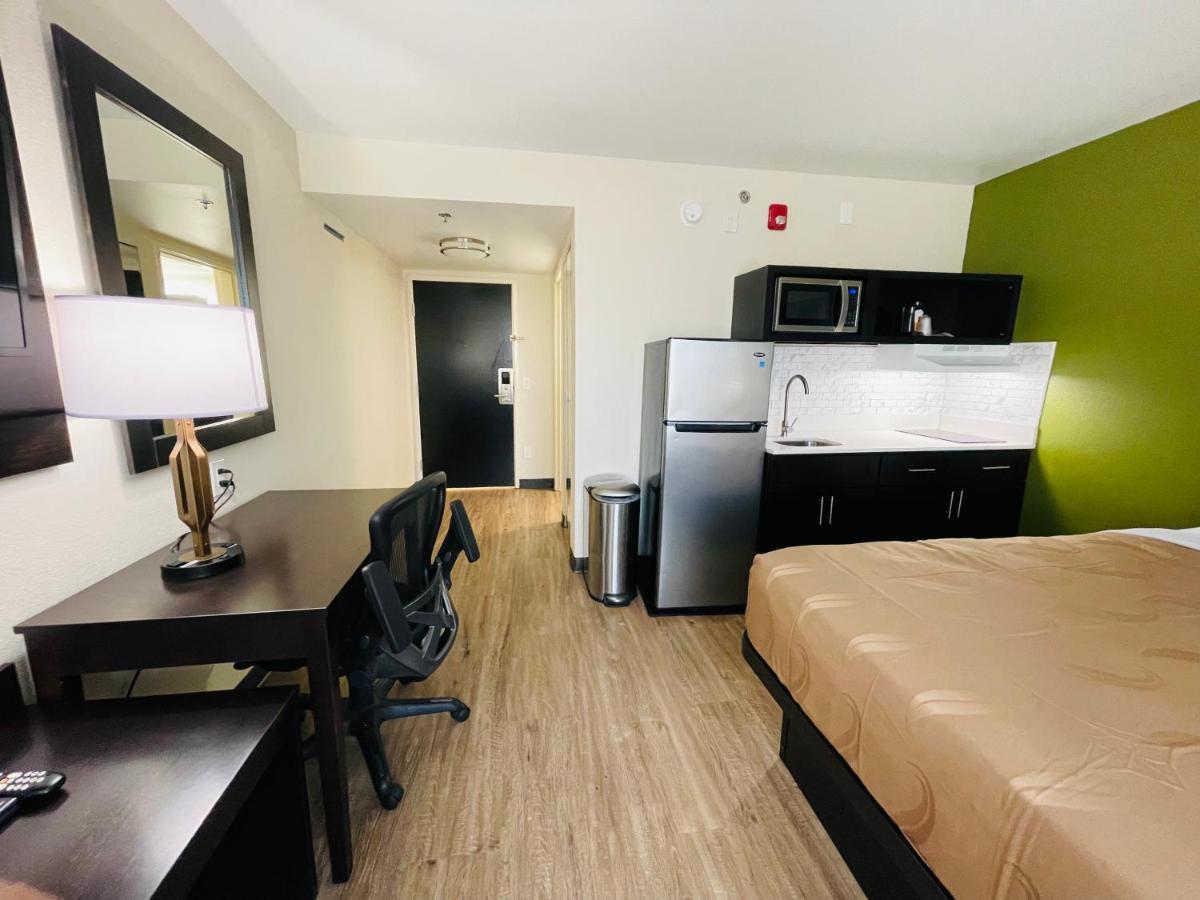 Quality Inn & Suites Lake Charles South Dış mekan fotoğraf