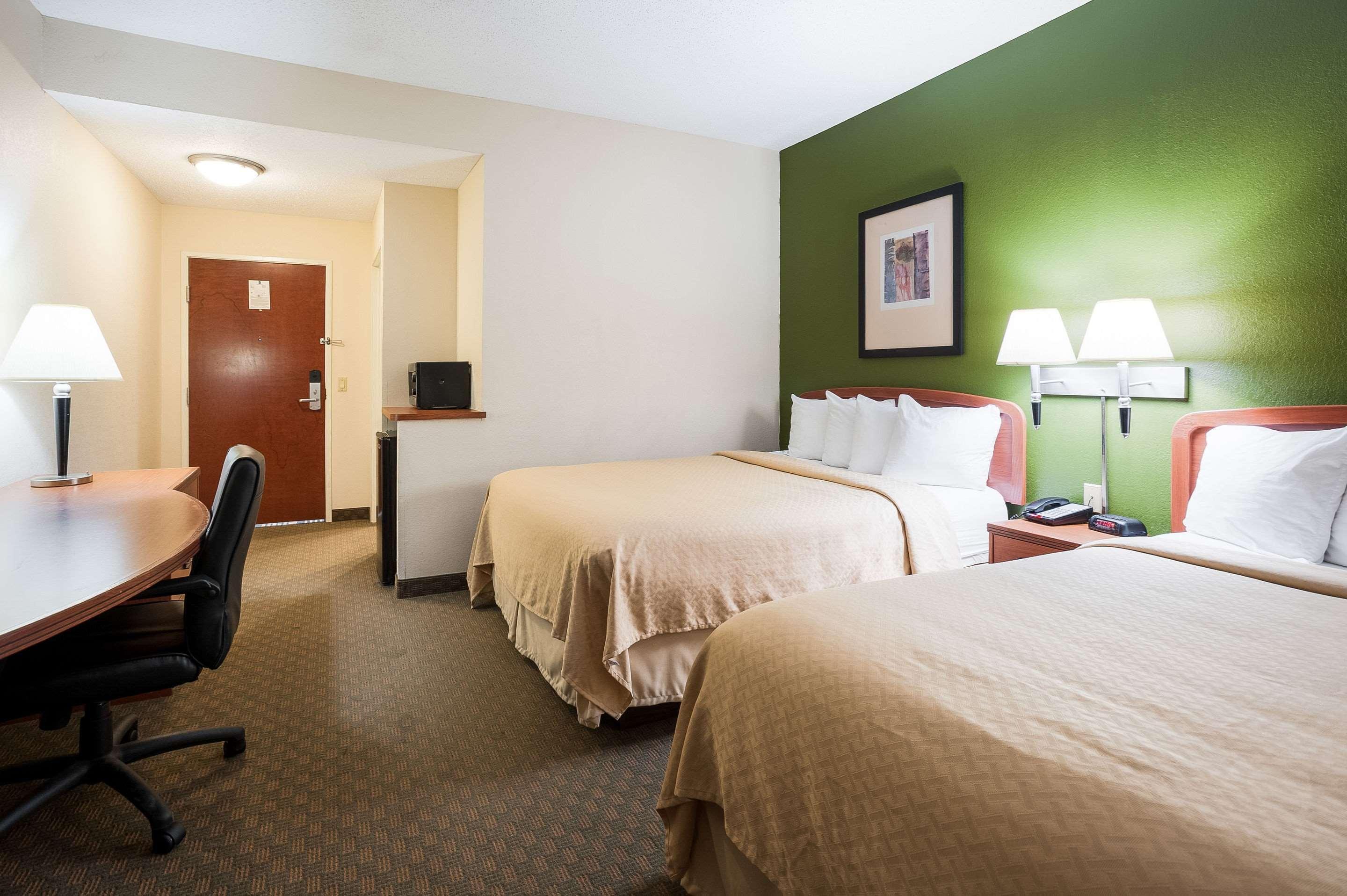 Quality Inn & Suites Lake Charles South Dış mekan fotoğraf