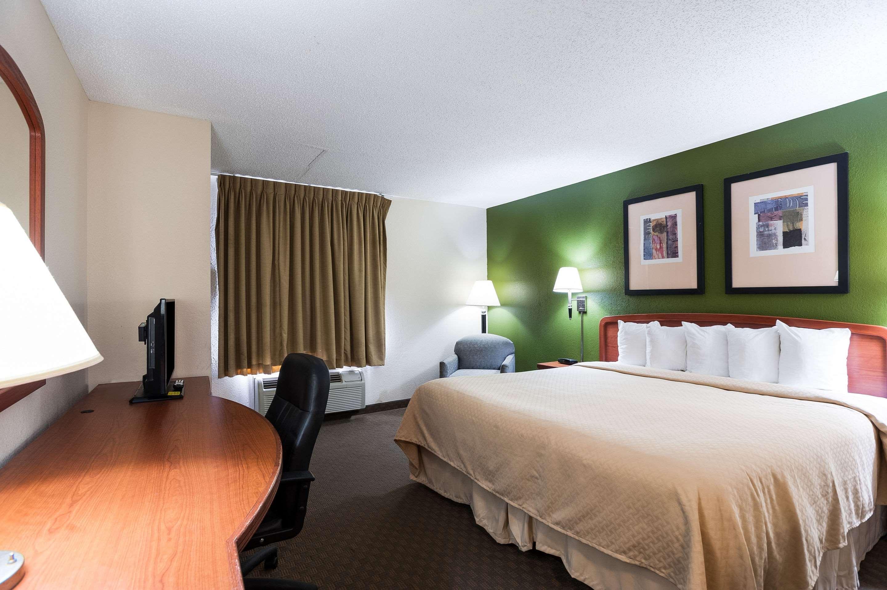 Quality Inn & Suites Lake Charles South Dış mekan fotoğraf