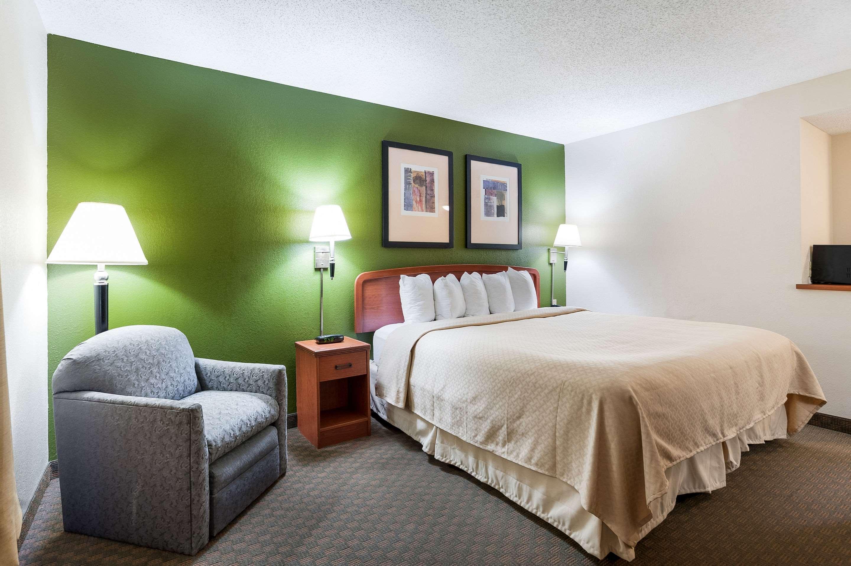 Quality Inn & Suites Lake Charles South Dış mekan fotoğraf