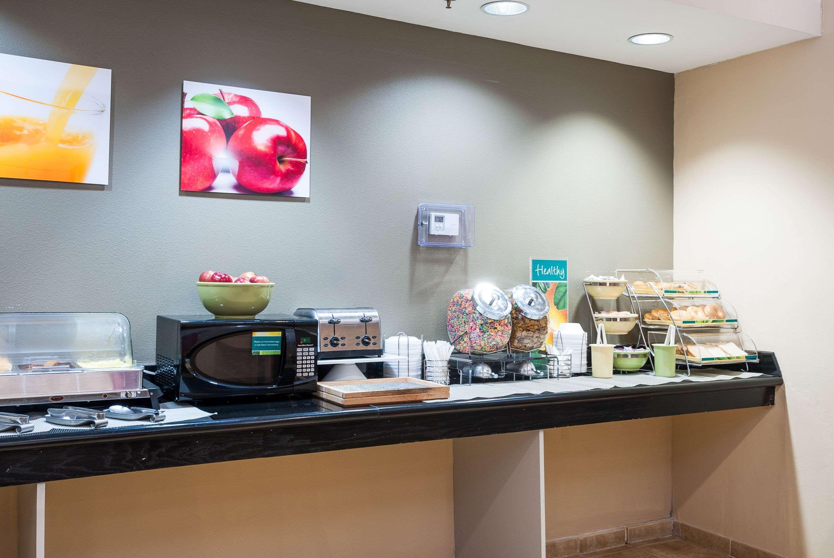 Quality Inn & Suites Lake Charles South Dış mekan fotoğraf