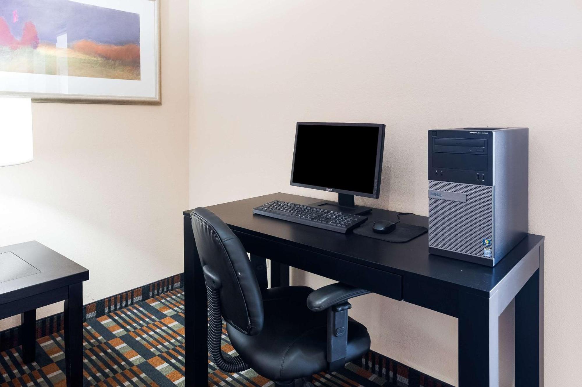 Quality Inn & Suites Lake Charles South Dış mekan fotoğraf