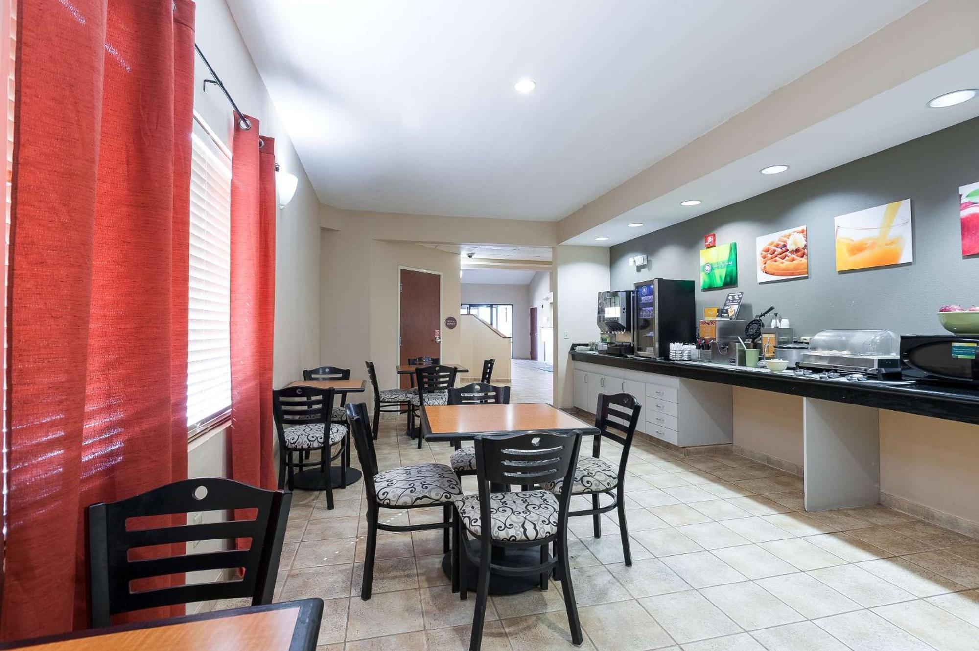 Quality Inn & Suites Lake Charles South Dış mekan fotoğraf