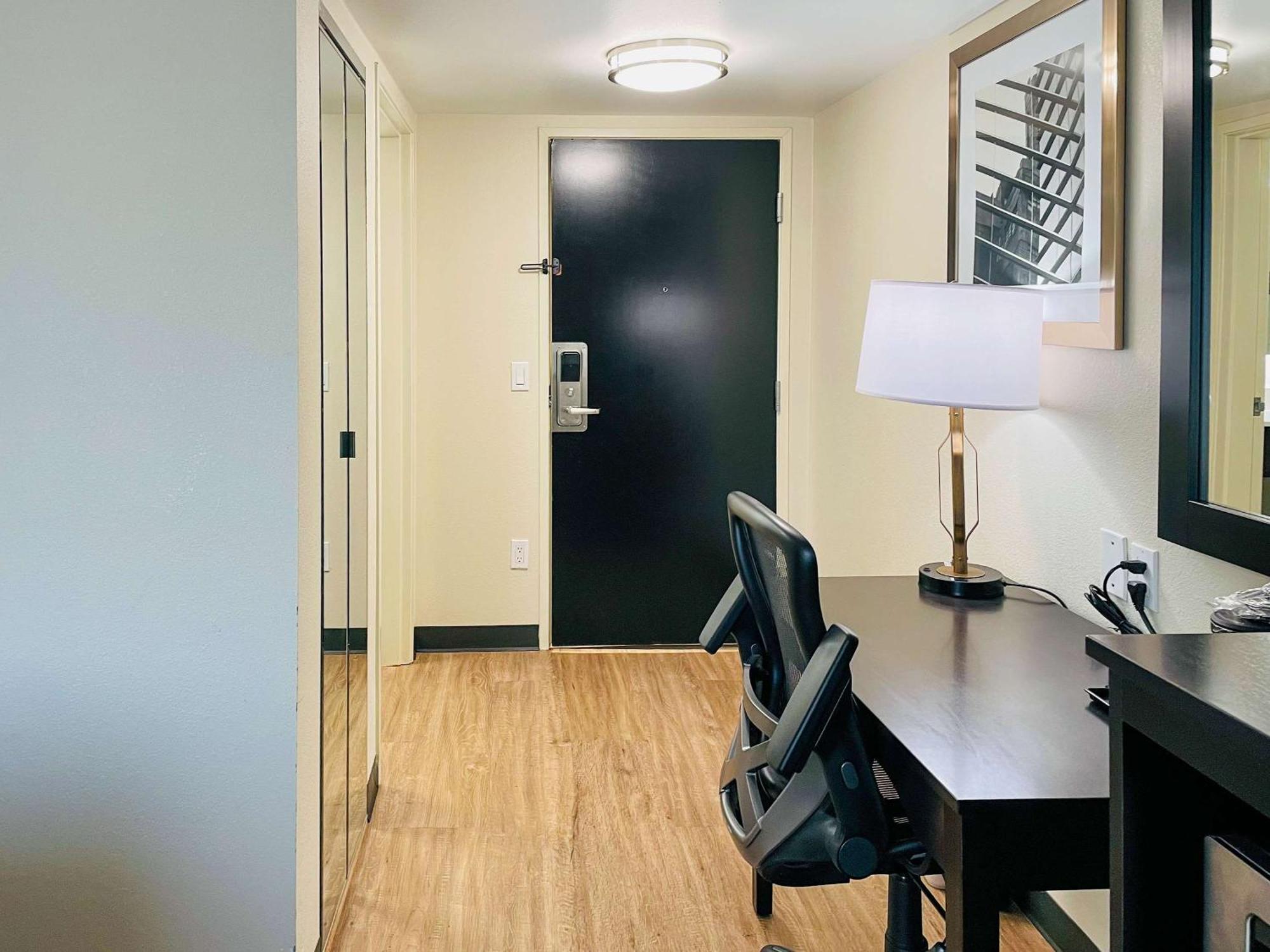 Quality Inn & Suites Lake Charles South Dış mekan fotoğraf